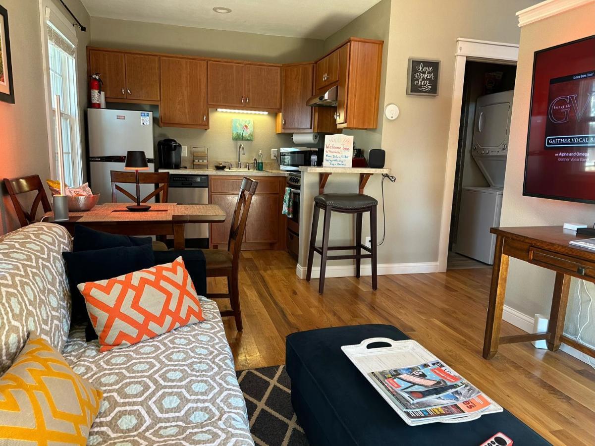 Luxury Smart Bungalow Fayetteville Eksteriør bilde